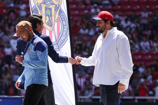 Amaury Vergara en una premiación (Imago7)