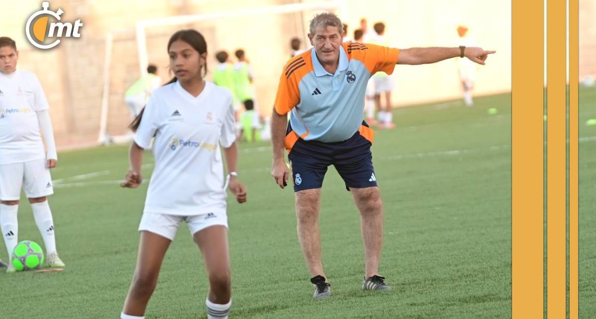 Mikel Lasa da instrucciones a las niñas (Especial)