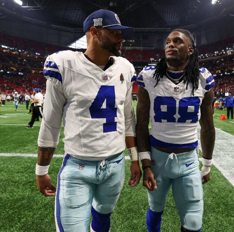 Dak Prescott y Ceedee Lamb, jugadores de los Dallas Cowboys (Foto: Reuters)