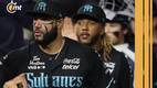 Jugadores de Sultanes celebran al final del partido (@SultanesOficial)