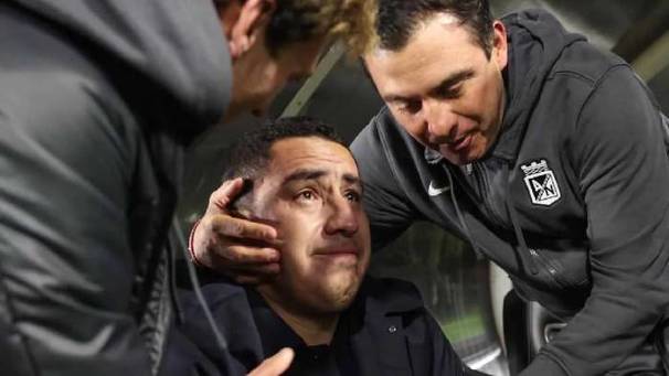 Efraín Juárez y su cuerpo técnico (Captura)