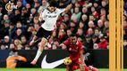Raúl Jiménez tuvo pocas ocasiones frente al marco del Liverpool (Reuters)