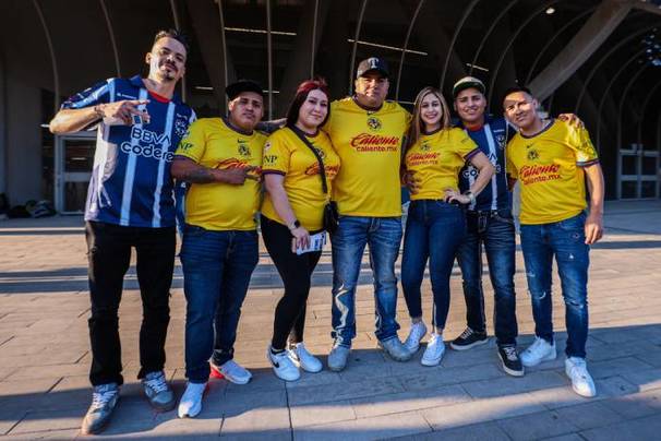 Aficionados de América en Monterrey (Imago7)