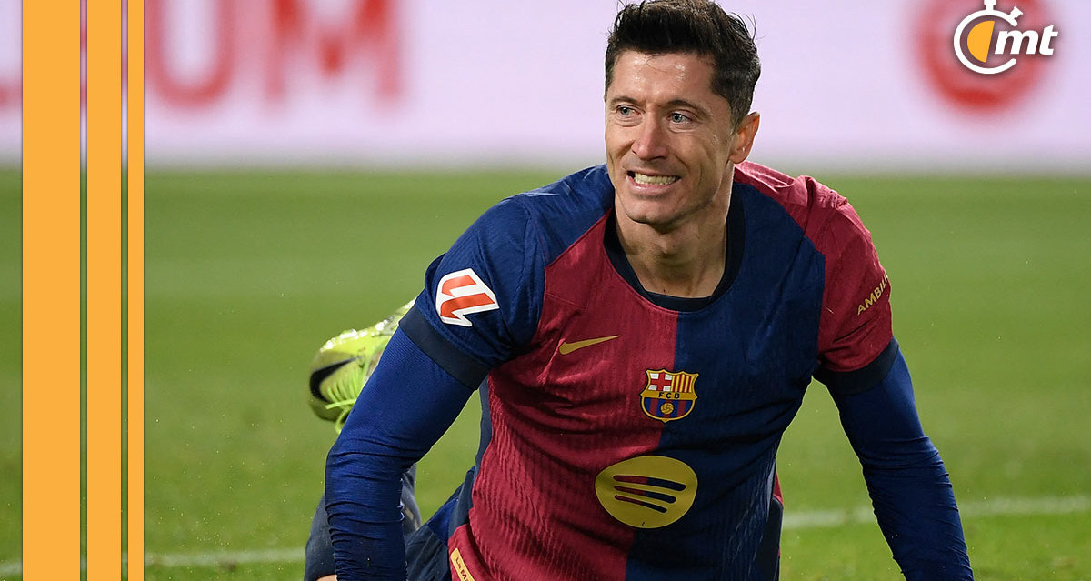 Robert Lewandowski no pudo evitar la derrota de los Blaugranas en casa (AFP).