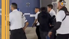 Detuvieron a dos aficionados de Rayados por agredir a otro seguidor regio. (Foto: captura de Once Diario)