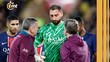 Donnarumma tuvo que salir de cambio por una grave lesión (Foto: EFE)