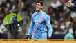 Courtois discutió con uno de los baloneros (AFP)