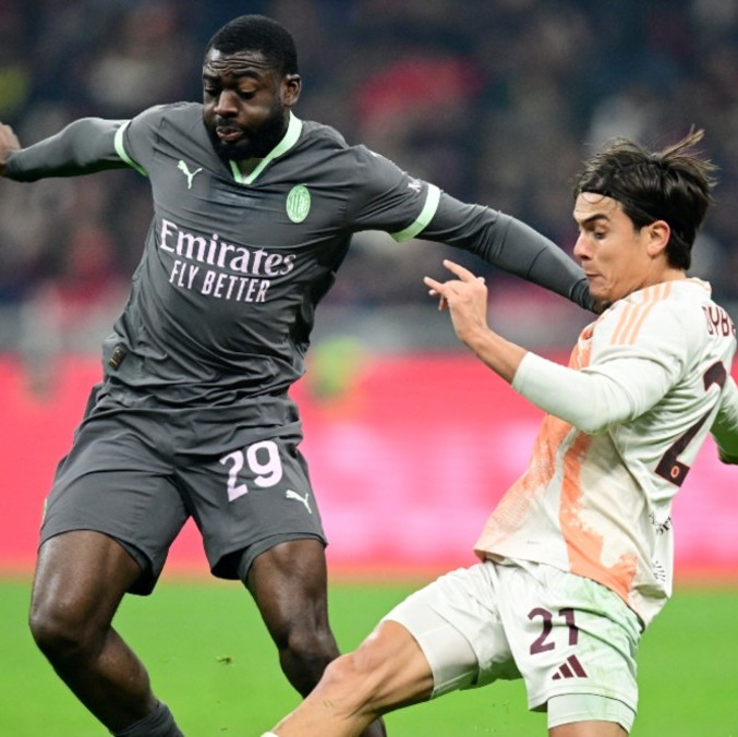 Paulo Dybala anota gol contra el AC Milan (Foto: Reuters)