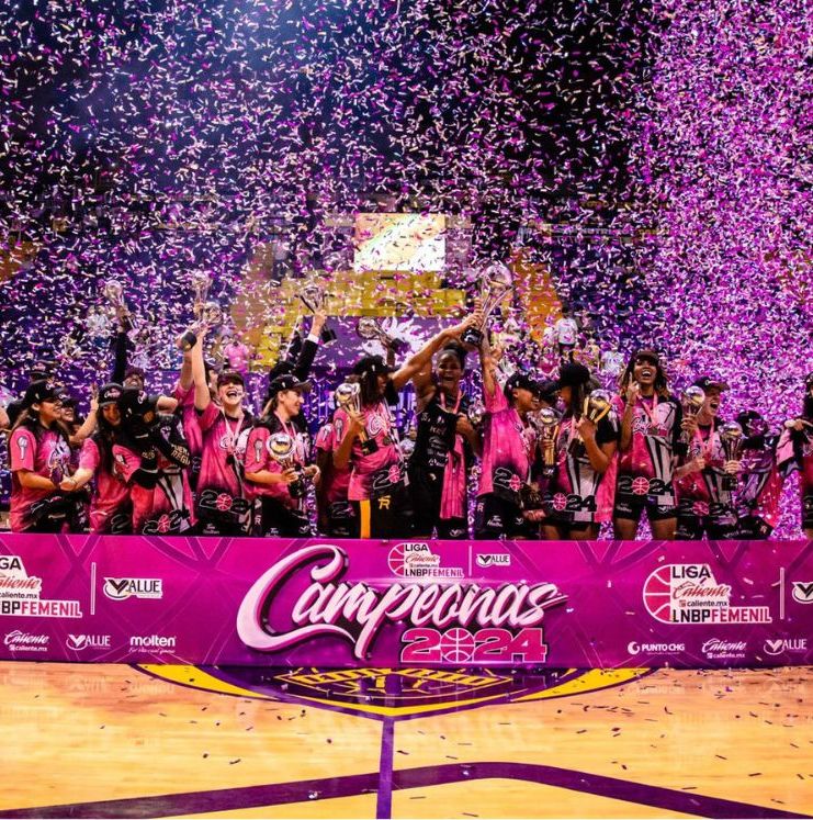 Fuerza Regia se coronó de vista en la LNBP (X: @FuerzaRegiaFem)