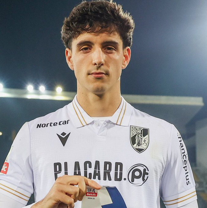 Manu Silva suena para ser nuevo elemento de los felinos.