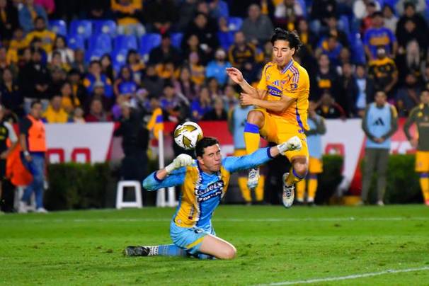 Andrés Sánchez en Cuartos de Final contra Tigres (Imago7)