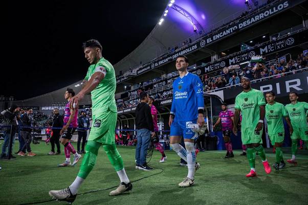 El Titán incluso portó el gafete de capitán (Mexsport)