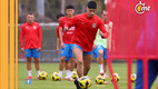 Alan Pulido redobla esfuerzos para debutar con Chivas. (Foto: X @Chivas)