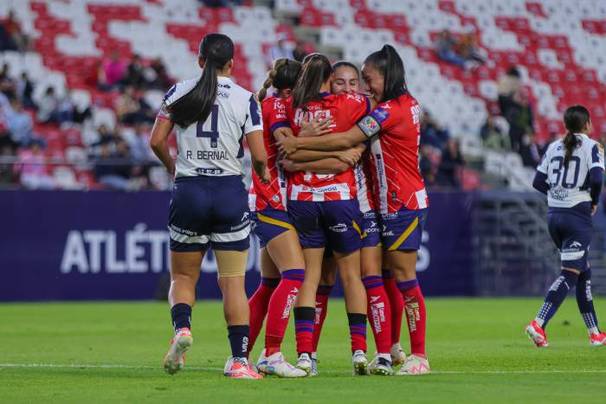 Festejos potosinos ante Monterrey (Imago7)