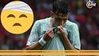 Jorge Ruvalcaba besa la playera del Tri (Mexsport)