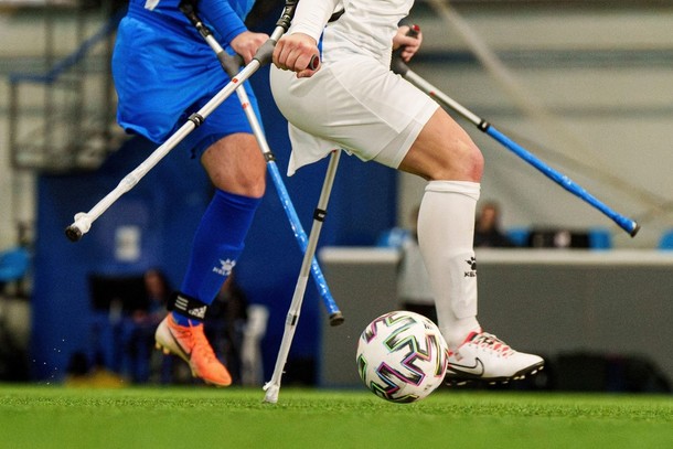 Amputados de guerra ganan campeonato (Foto: AP)