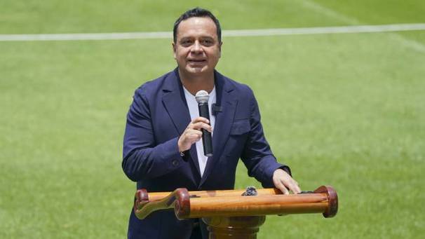 Víctor Velázquez, nuevo presidente de la cooperativa Cruz Azul (Imago7)
