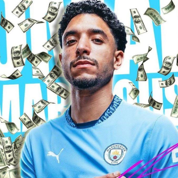 Man City pagó 70 MDE por el  delantero Omar Marmoush (X @ManCityES)