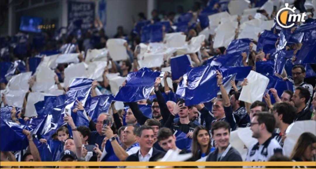 Afición de Rayados en el Estadio BBVA (MexSport)