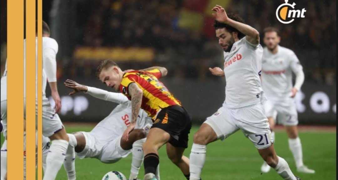 Chino Huerta jugó los 90 minutos del partido (Foto: AFP)