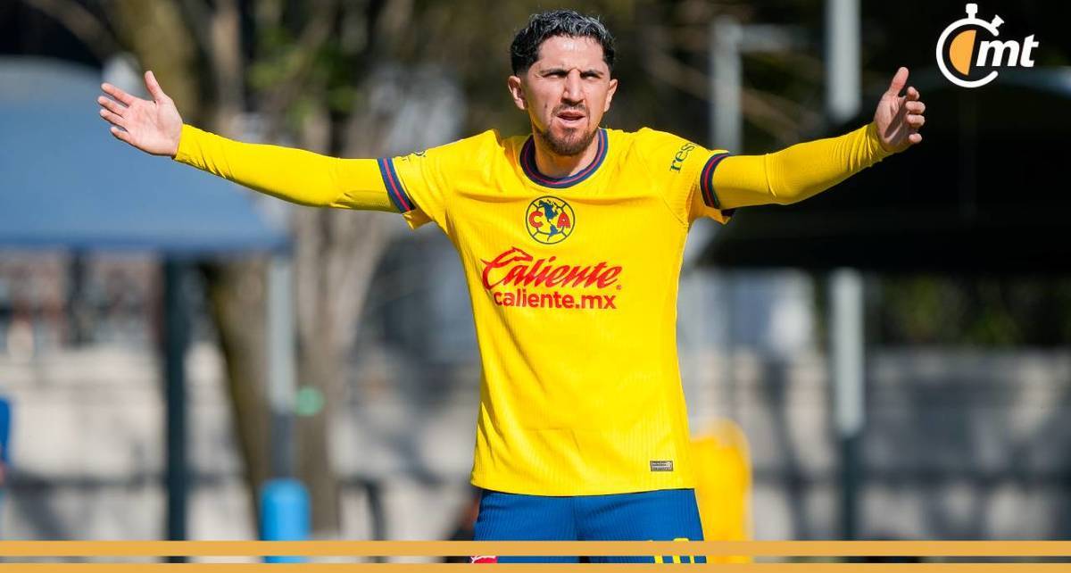 Diego Valdés reclama en el juego de América Sub 23 (Imago7)