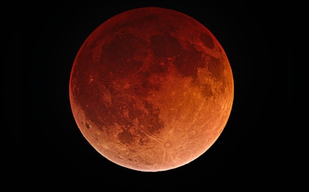 El eclipse lunar se verá en la madrugada del domingo 5 de julio (Foto: Shuttertsock)