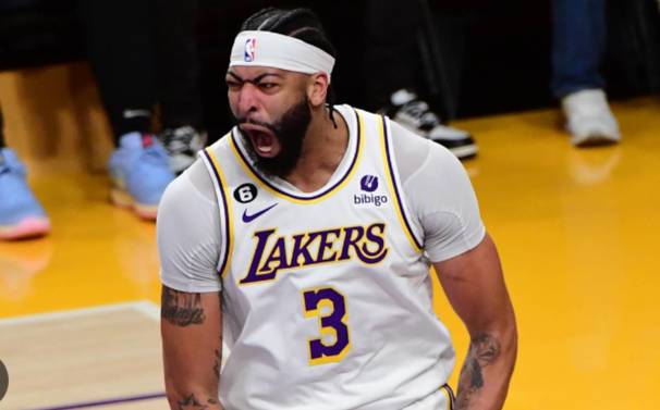 Anthony Davis extendió su vínculo con los Lakers (Foto: @NBA)