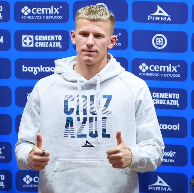 Mateus Bogusz se dijo físicamente listo para debutar con Cruz Azul (Imago7)