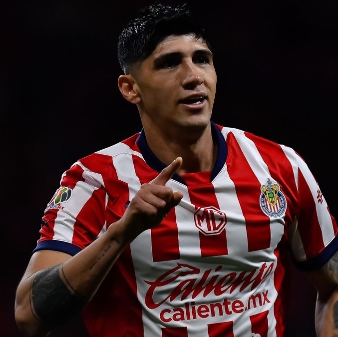 Alan Pulido volvió a marcar gol con Chivas en la Liga MX (Mexsport)