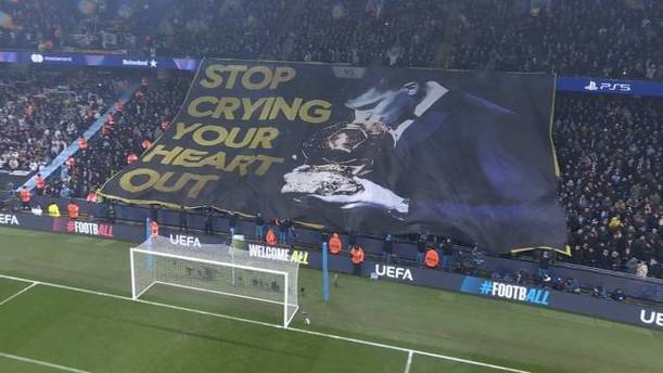 Pancarta del Manchester City a Vinícius (Captura)