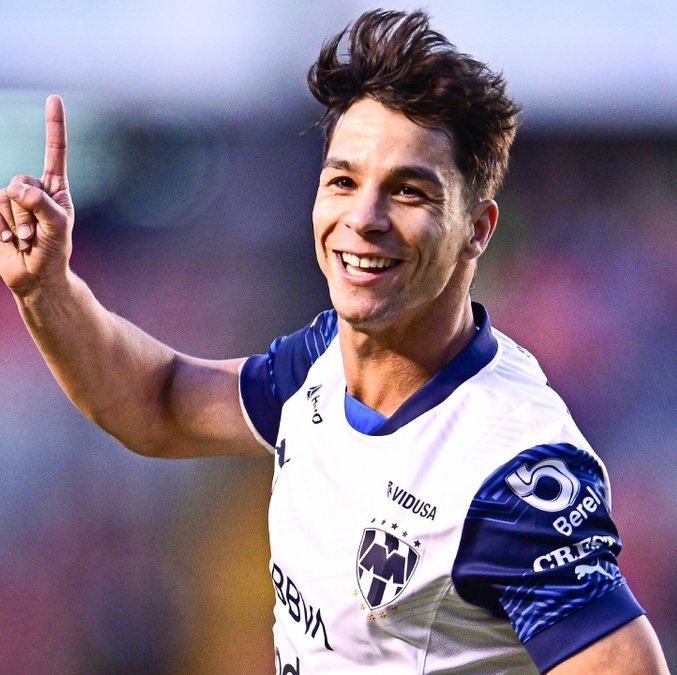 Rayados venció sin problemas a Querétaro en la J7 del CL2025 (Mexsport)