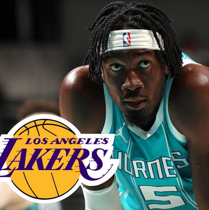 Mark Williams no podrá jugar con Los Angeles Lakers (AFP).