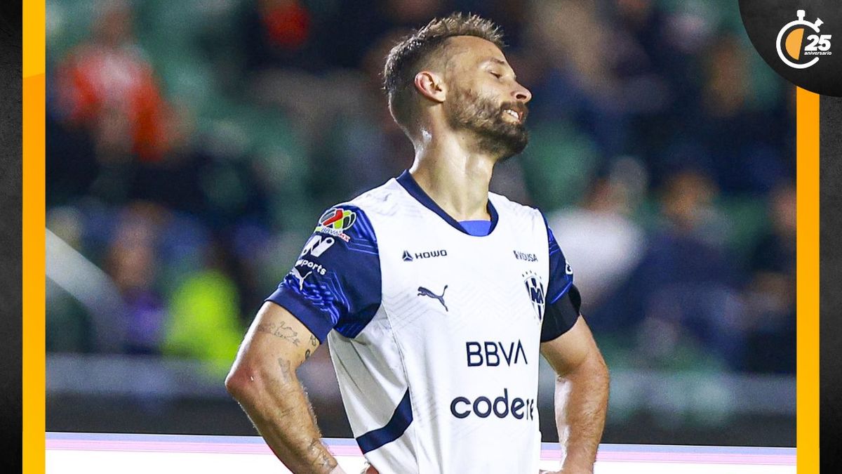 Sergio Canales poco pudo hacer para evitar la derrota de Rayados (Mexsport)
