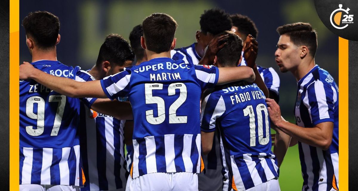 El Porto consiguió sumar tres puntos para mantenerse en el tercer lugar de la liga (Foto: @FCPorto)