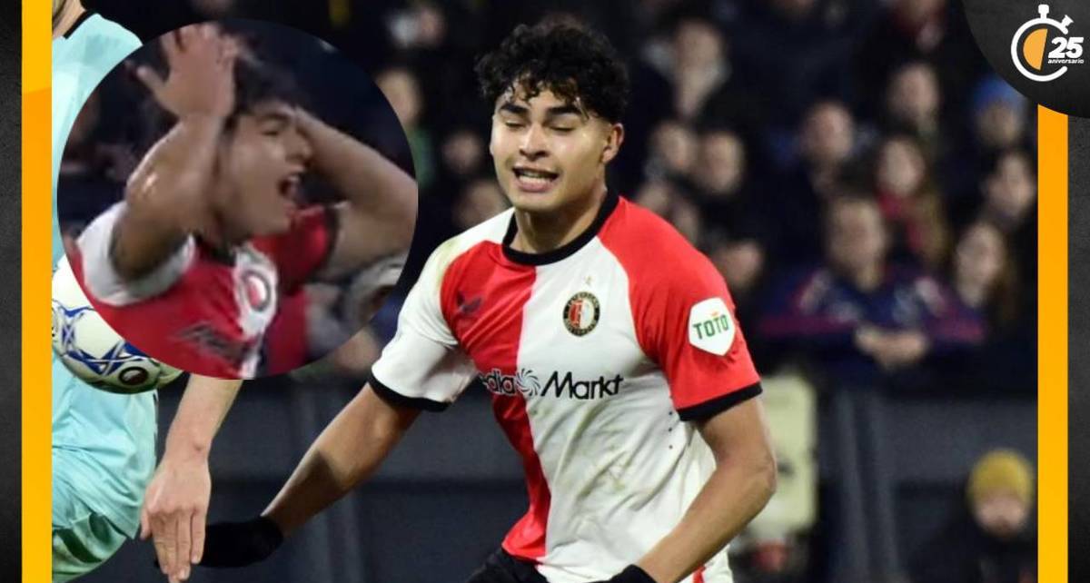 Stephano Carrilo marcó un gol con Feyenoord, pero se lo anularon
