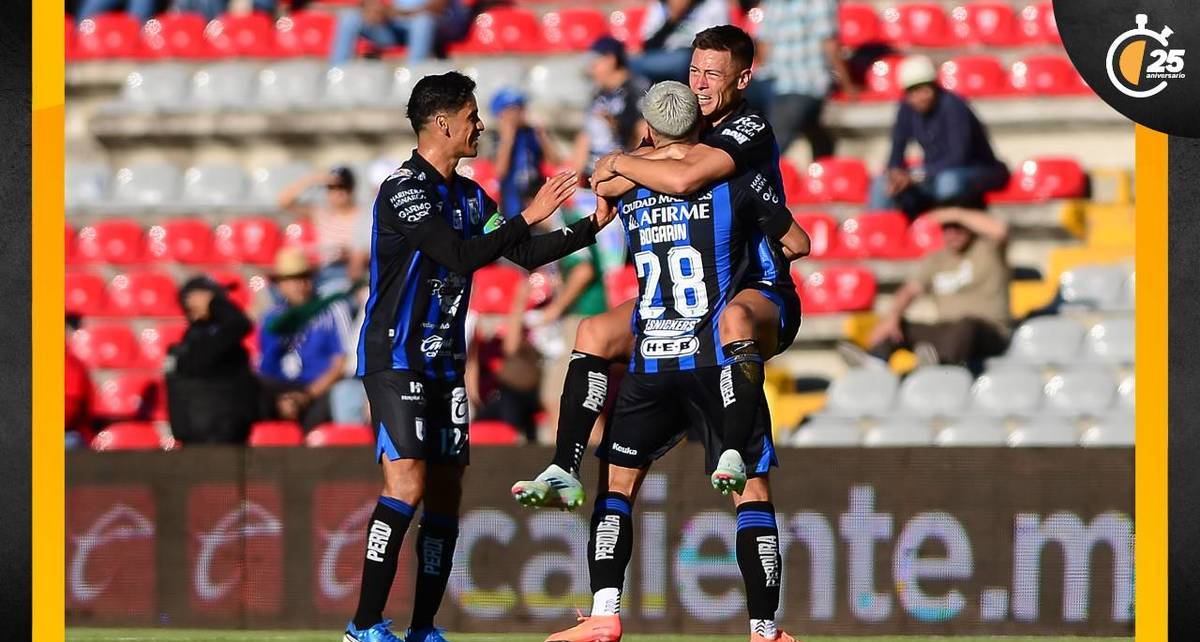 Celebración de Gallos Blancos tras un gol contra Puebla (Mexsport)
