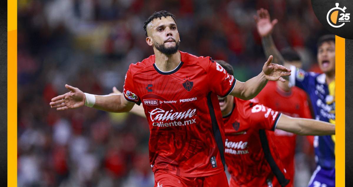 Djuka se lució con un doblete ante San Luis (MexSport).