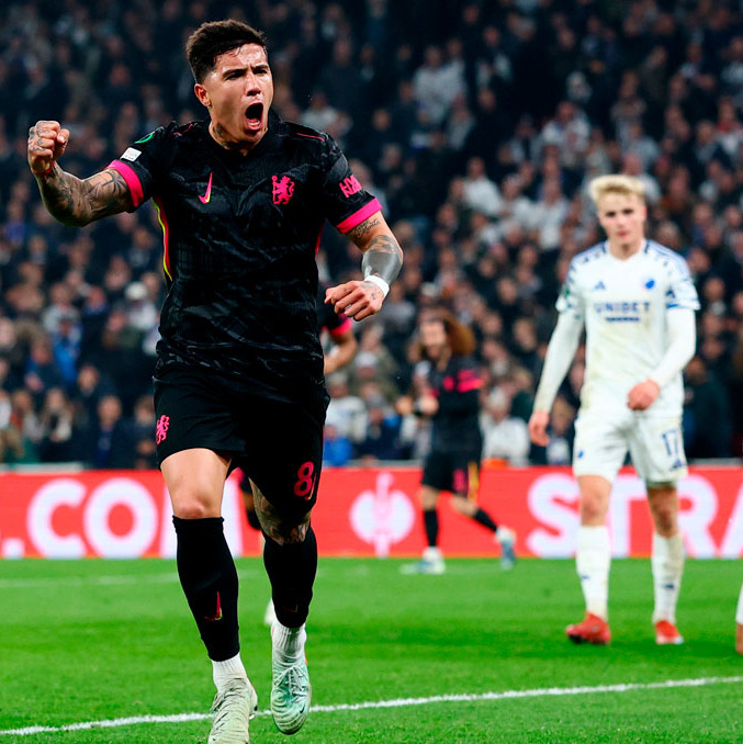 Chelsea se llevó el triunfo de Dinamarca. (Foto: Reuters)