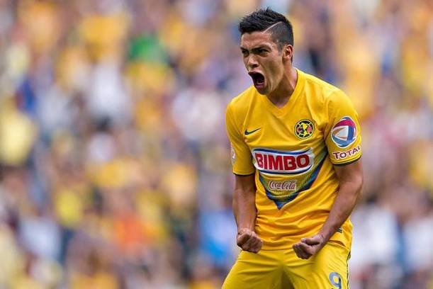Raúl Jiménez festeja un gol con América (Mexsport)