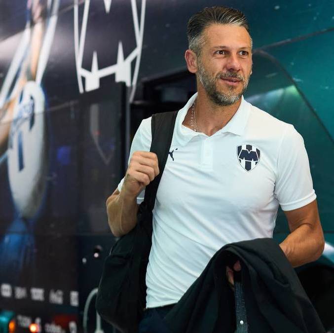 Martín Demichelis está en la cuerda floja con Rayados (Mexsport)