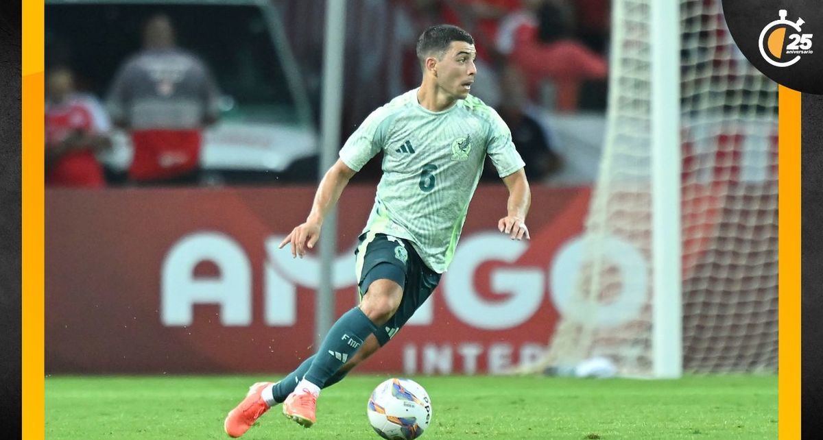 Erik Lira en el duelo de la Selección Mexicana ante Internacional de Porto Alegre (Imago7)
