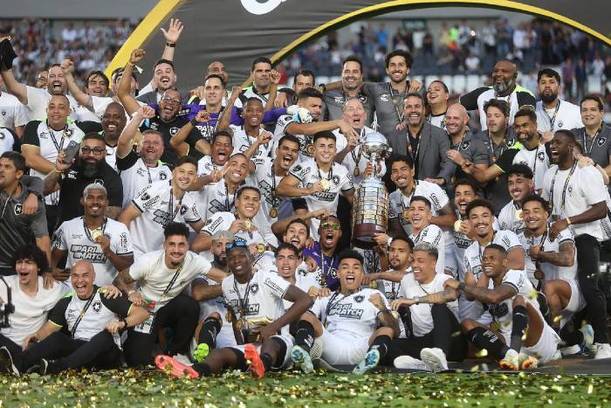 Botafogo levanta el título de la última Copa Libertadores (Conmebol)