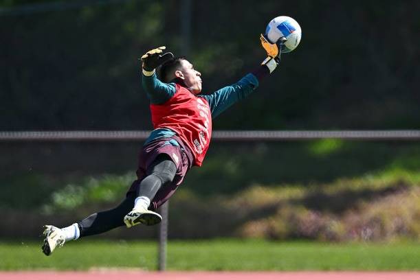 Malagón en un entrenamiento del Tri (Imago7)