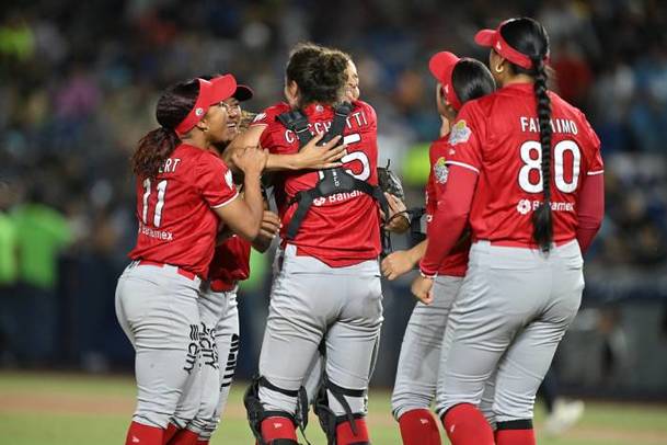 El México está a una victoria del título (@DiablosFem)