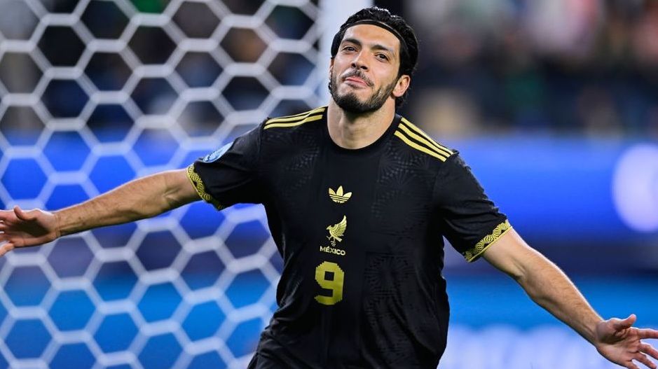 Raúl Jiménez llegó a 36 goles con la Selección Mexicana (Mexsport)
