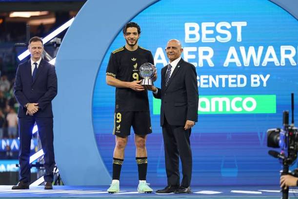 Raúl Jiménez reconocido como el mejor jugador de la Nations League (Imago7)