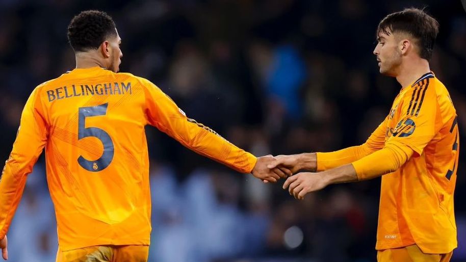 Raúl Asencio fue titular ayer ante el Manchester City y conoció que se mantiene imputado (Reuters)