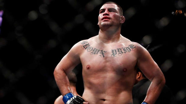 Caín Velásquez | Artes Marciales Mixtas | Salinas, California, 1982