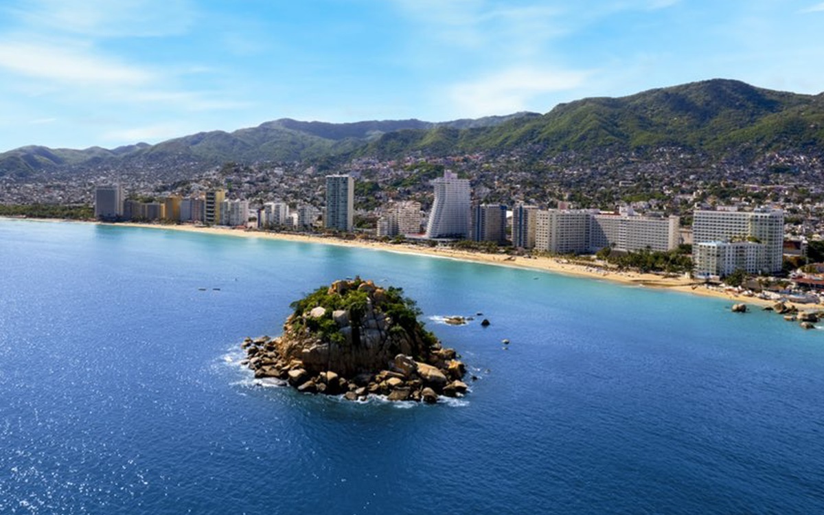 El turismo en Acapulco ha sufrido grandes estragos por el Covid-19. (Twitter @Acapulco)