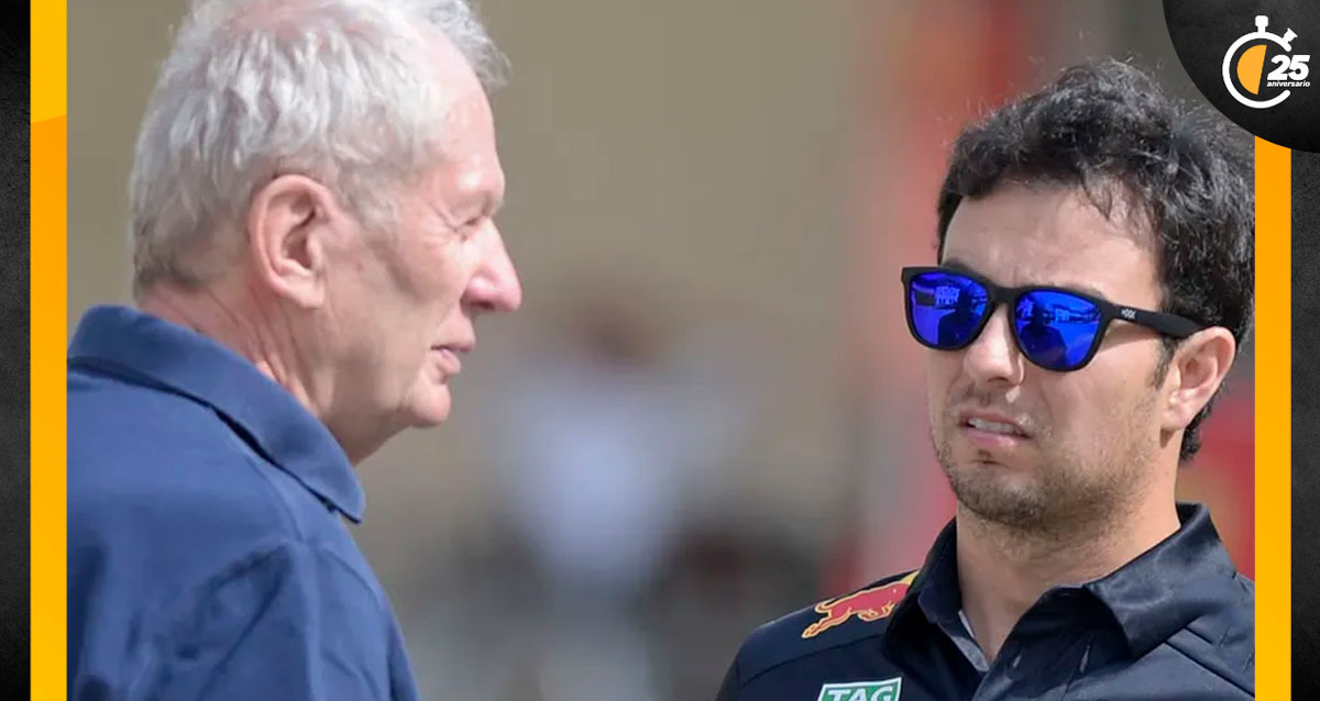 Herlmut Marko no detalló de qué habló con Checo Pérez. (Foto: AFP)